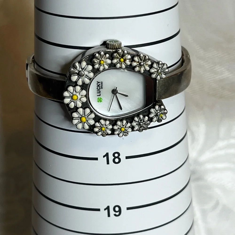 Lucky Brand Watch Mother of Pearl Face Horseshoe Brass Tone Floral, Runs Great, - Picture 2 of 6